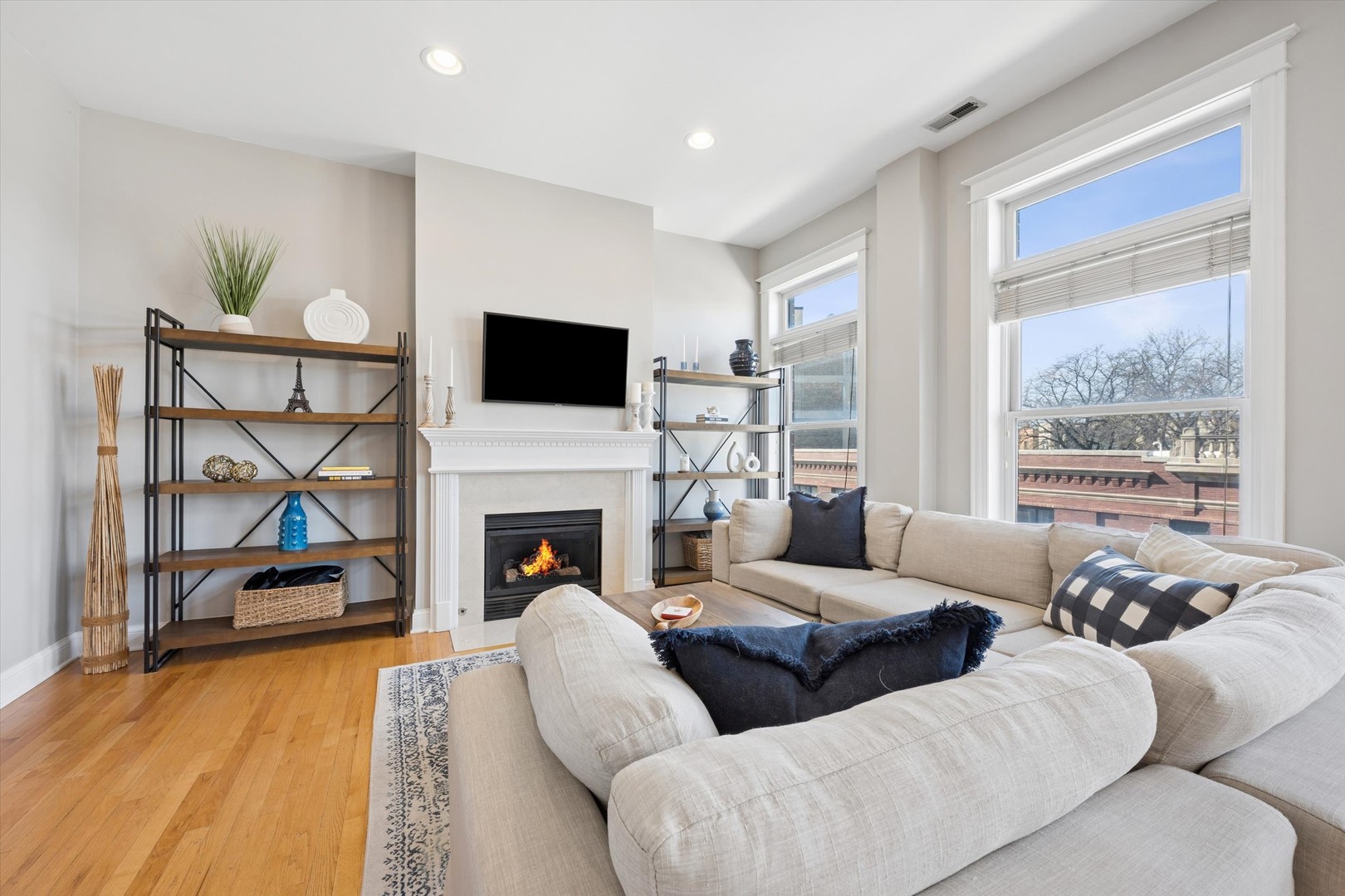 3755 N Racine Avenue 3C