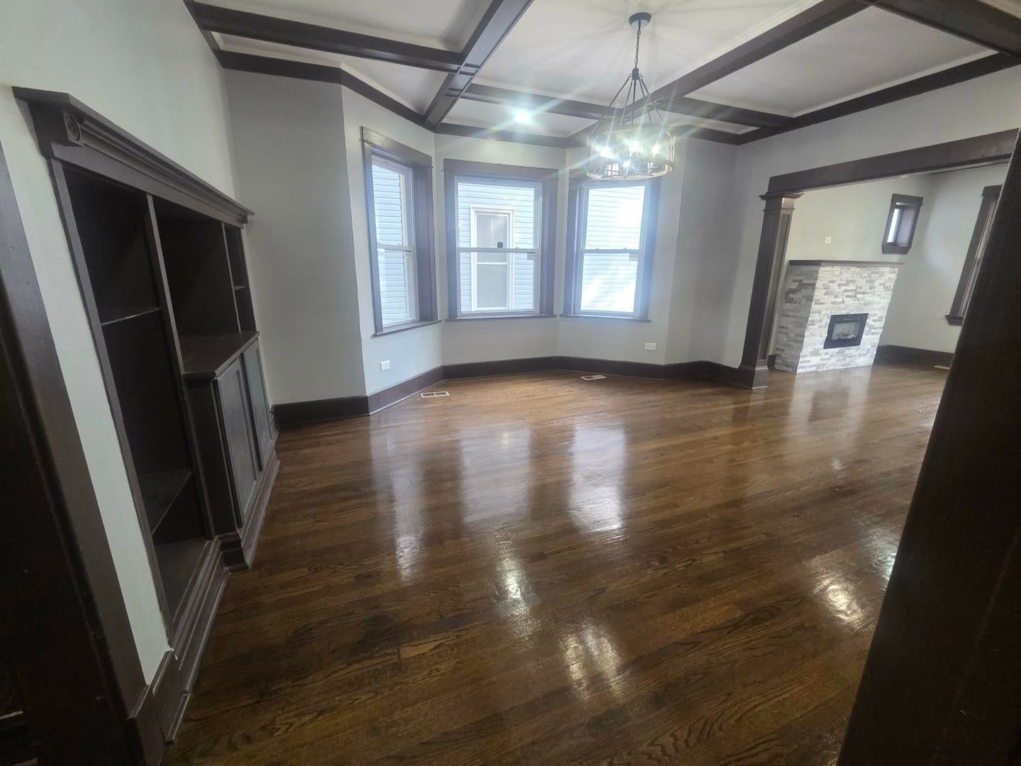 18 E 113th Street