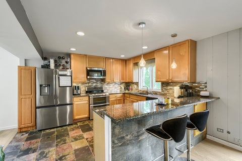 Tiny photo for 4511 Crab Orchard Drive, Hoffman Estates, IL 60192 (MLS # 12757421)