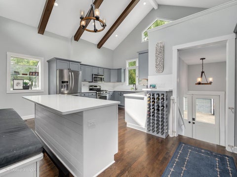 Tiny photo for 414 Chicago Avenue, Clarendon Hills, IL 60514 (MLS # 12741194)