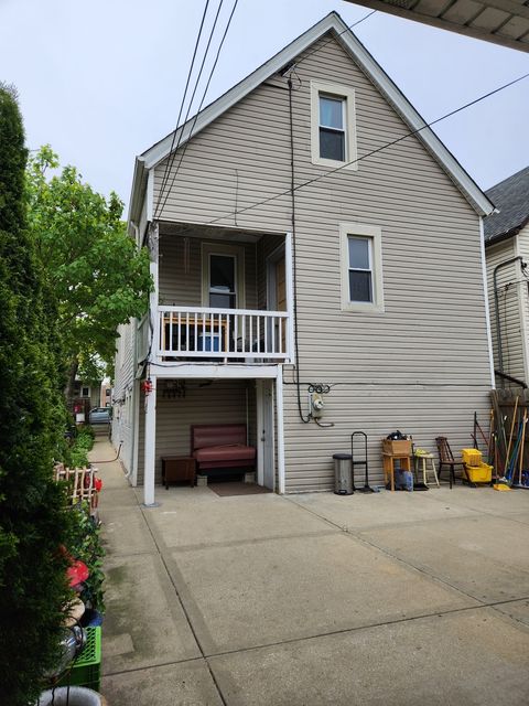 Tiny photo for 10749 S Avenue J, Chicago, IL 60617 (MLS # 12589647)