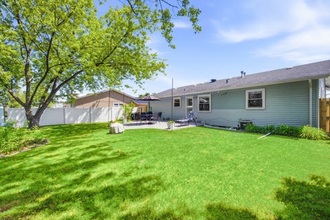 Tiny photo for 1110 W Glenn Trail, Elk Grove Village, IL 60007 (MLS # 12686947)