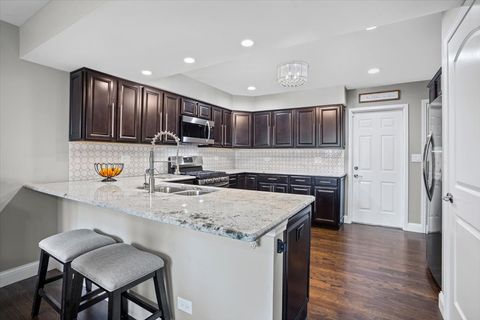 Tiny photo for 1819 Golf View Drive, Bartlett, IL 60103 (MLS # 12443605)