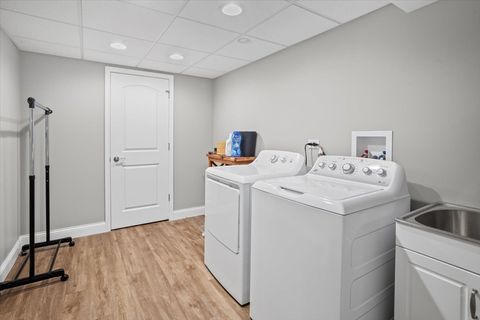 Tiny photo for 1819 Golf View Drive, Bartlett, IL 60103 (MLS # 12443605)