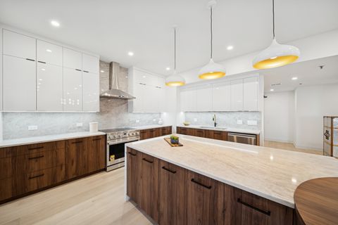 Tiny photo for 680 N Lake Shore Drive #604, Chicago, IL 60611 (MLS # 12522751)