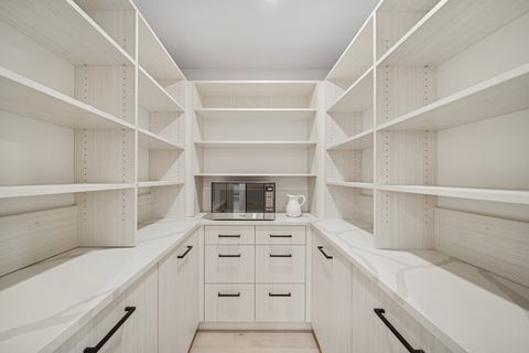 Tiny photo for 680 N Lake Shore Drive #604, Chicago, IL 60611 (MLS # 12522751)