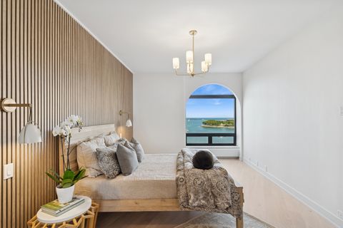 Tiny photo for 680 N Lake Shore Drive #604, Chicago, IL 60611 (MLS # 12522751)