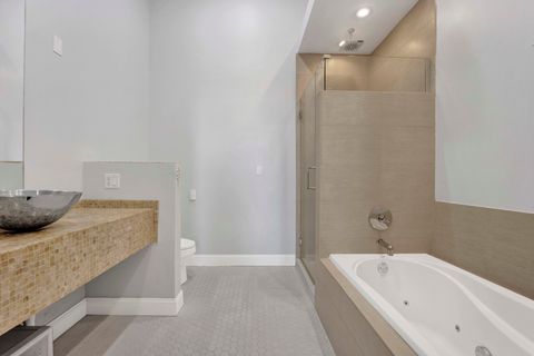 Tiny photo for 2411 W WALTON Street #2E, Chicago, IL 60622 (MLS # 12584266)