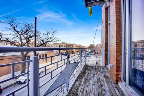 Tiny photo for 2411 W WALTON Street #2E, Chicago, IL 60622 (MLS # 12584266)