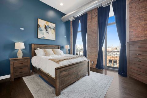 Tiny photo for 2411 W WALTON Street #2E, Chicago, IL 60622 (MLS # 12584266)