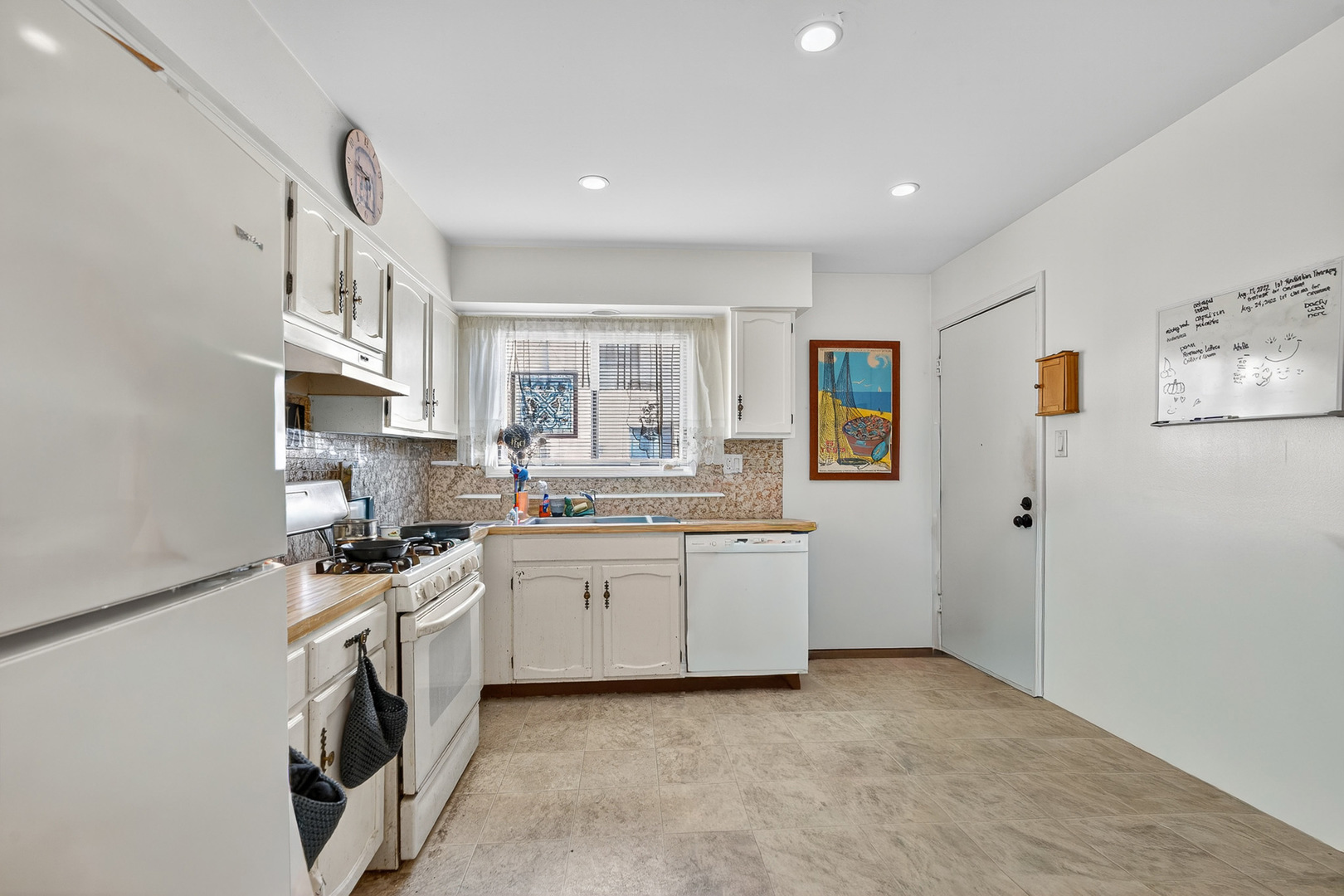 7218 W Wrightwood Avenue 111