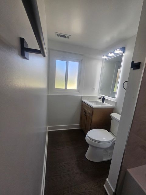 Tiny photo for 1570 Jefferson Road, Hoffman Estates, IL 60169 (MLS # 12626762)