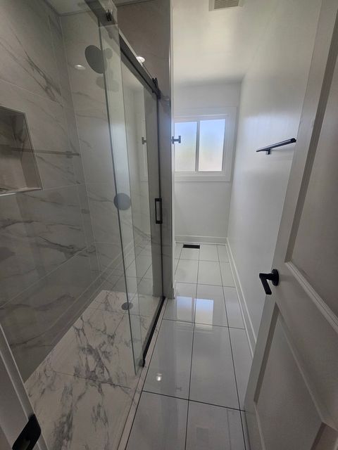 Tiny photo for 1570 Jefferson Road, Hoffman Estates, IL 60169 (MLS # 12626762)