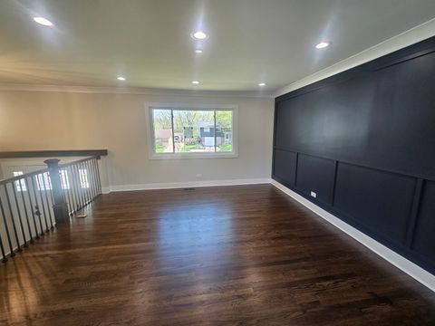 Tiny photo for 1570 Jefferson Road, Hoffman Estates, IL 60169 (MLS # 12626762)