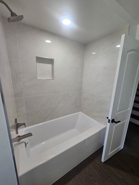 Tiny photo for 1570 Jefferson Road, Hoffman Estates, IL 60169 (MLS # 12626762)