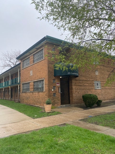 Photo of 651 South Boulevard #5, Oak Park, IL 60302 (MLS # 12751816)