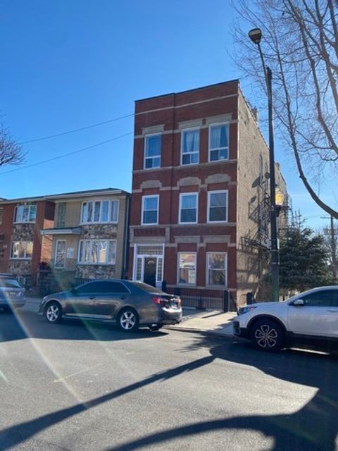 321 W 24th Street 2R Chicago IL 60616