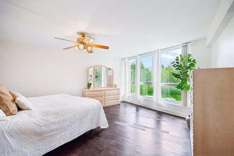 Tiny photo for 101 BAR HARBOUR Road #4D, Schaumburg, IL 60193 (MLS # 12578664)