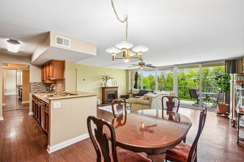 Tiny photo for 101 BAR HARBOUR Road #4D, Schaumburg, IL 60193 (MLS # 12578664)