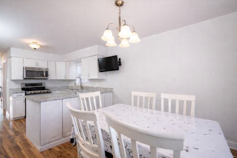 Tiny photo for 2854 W 99th Street, Evergreen Park, IL 60805 (MLS # 12584522)