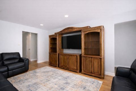 Tiny photo for 2854 W 99th Street, Evergreen Park, IL 60805 (MLS # 12584522)