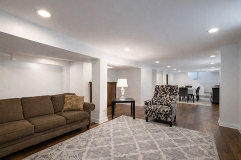 Tiny photo for 2854 W 99th Street, Evergreen Park, IL 60805 (MLS # 12584522)