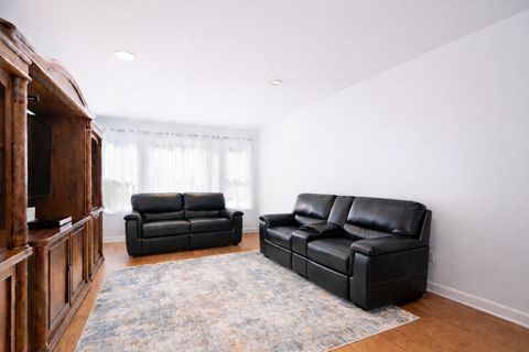 Tiny photo for 2854 W 99th Street, Evergreen Park, IL 60805 (MLS # 12584522)