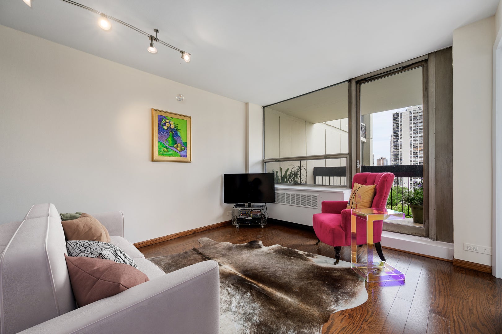 1360 N Sandburg Terrace 1106C