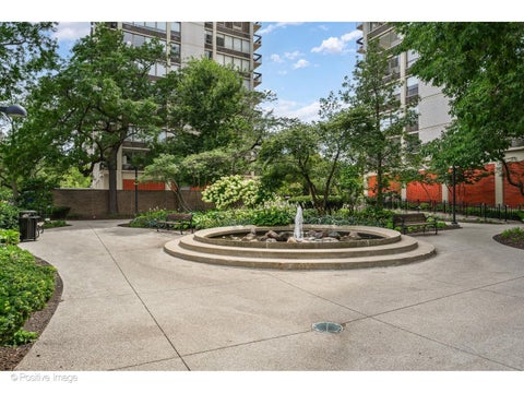 Tiny photo for 1360 N Sandburg Terrace #1106C, Chicago, IL 60610 (MLS # 12736182)