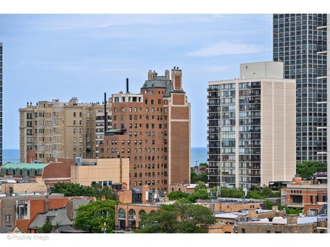 Tiny photo for 1360 N Sandburg Terrace #1106C, Chicago, IL 60610 (MLS # 12736182)