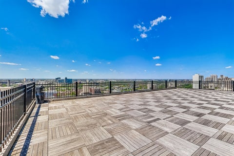 Tiny photo for 1360 N Sandburg Terrace #1106C, Chicago, IL 60610 (MLS # 12736182)