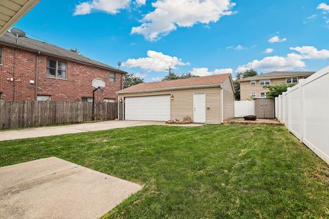 Tiny photo for 4636 Custer Avenue, Brookfield, IL 60513 (MLS # 12708788)