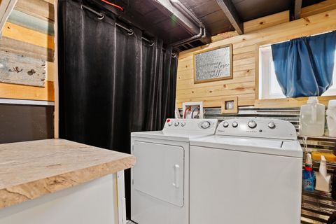 Tiny photo for 4636 Custer Avenue, Brookfield, IL 60513 (MLS # 12708788)