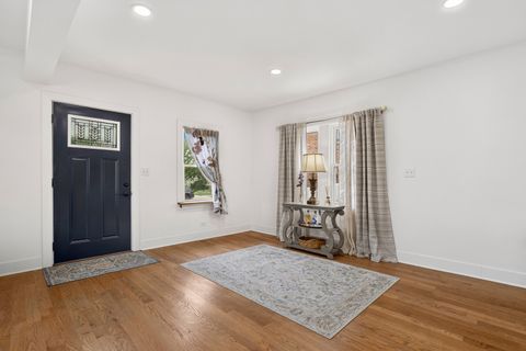 Tiny photo for 4636 Custer Avenue, Brookfield, IL 60513 (MLS # 12708788)