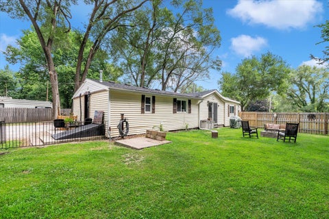 Tiny photo for 9590 115th Street, Blue Grass, IA 52726 (MLS # 12708393)
