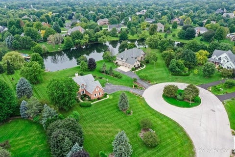 Tiny photo for 7N494 Foxglove Court, St. Charles, IL 60175 (MLS # 12749742)