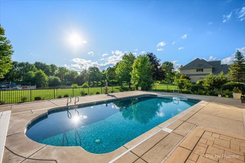Tiny photo for 7N494 Foxglove Court, St. Charles, IL 60175 (MLS # 12749742)
