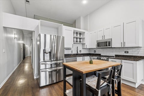 Tiny photo for 523 N Racine Avenue #1, Chicago, IL 60642 (MLS # 12748175)