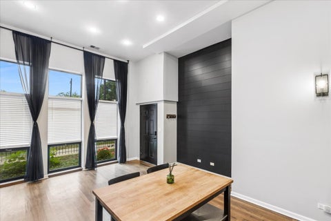 Tiny photo for 523 N Racine Avenue #1, Chicago, IL 60642 (MLS # 12748175)