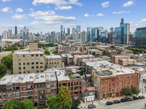 Tiny photo for 523 N Racine Avenue #1, Chicago, IL 60642 (MLS # 12748175)
