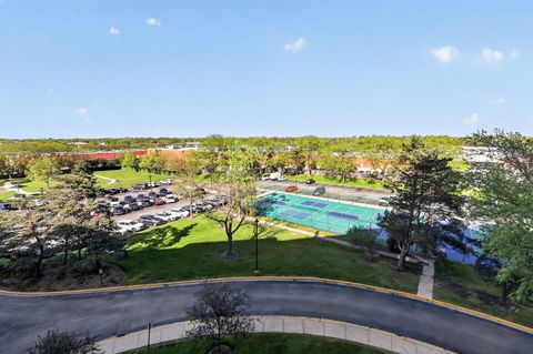 Tiny photo for Willowbrook, IL 60527 (MLS # 12631317)