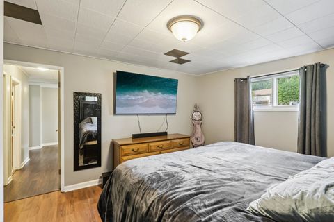 Tiny photo for 38528 N Drexel Boulevard, Antioch, IL 60002 (MLS # 12573718)