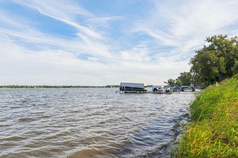 Tiny photo for 38528 N Drexel Boulevard, Antioch, IL 60002 (MLS # 12573718)