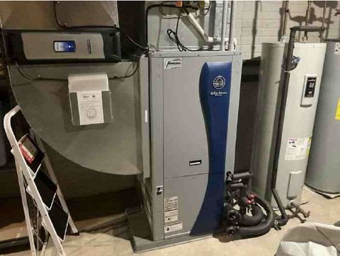 Tiny photo for 302 S Walnut Street, Colfax, IL 61728 (MLS # 12529059)