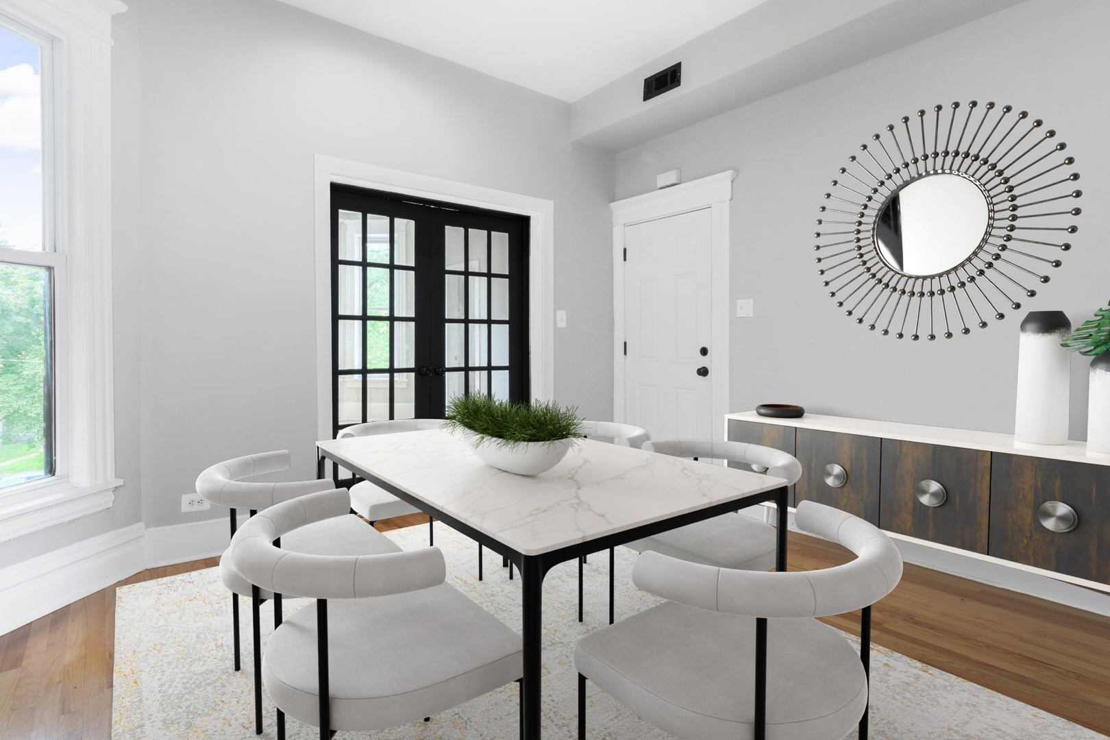 6923 S Vernon Avenue