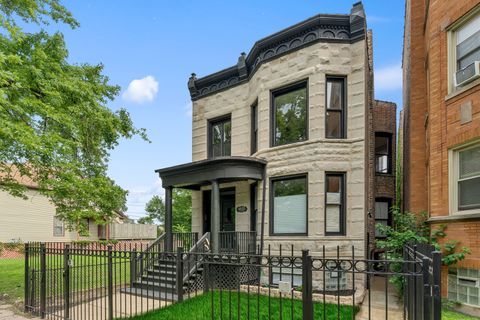 6923 S Vernon Avenue Chicago IL 60637