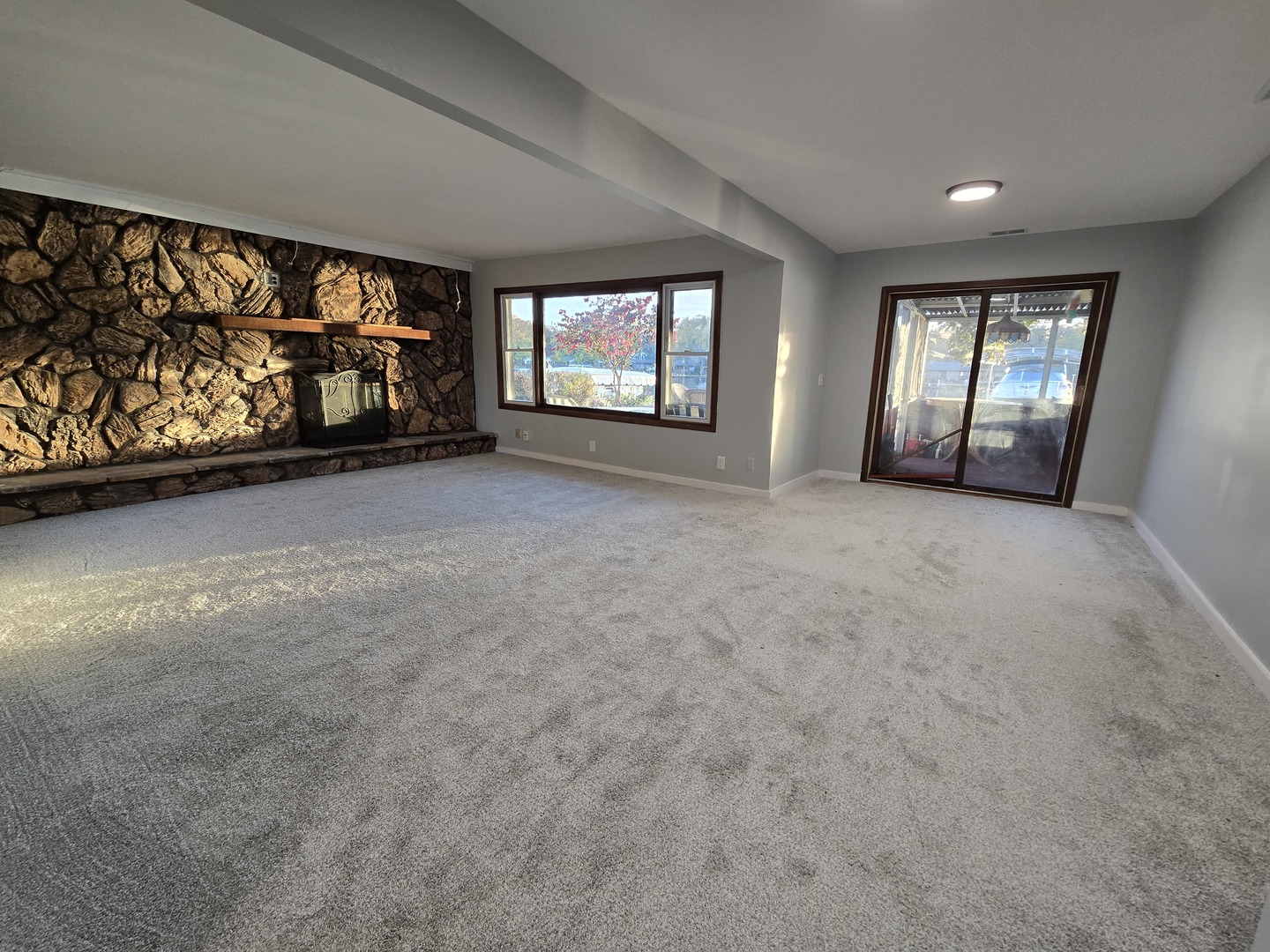 1007 River Road