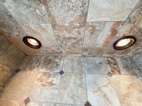 Tiny photo for 521 N LOCUST Street, Flora, IL 62839 (MLS # EB460551)