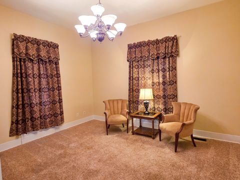 Tiny photo for 521 N LOCUST Street, Flora, IL 62839 (MLS # EB460551)