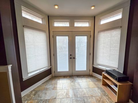 Tiny photo for 521 N LOCUST Street, Flora, IL 62839 (MLS # EB460551)